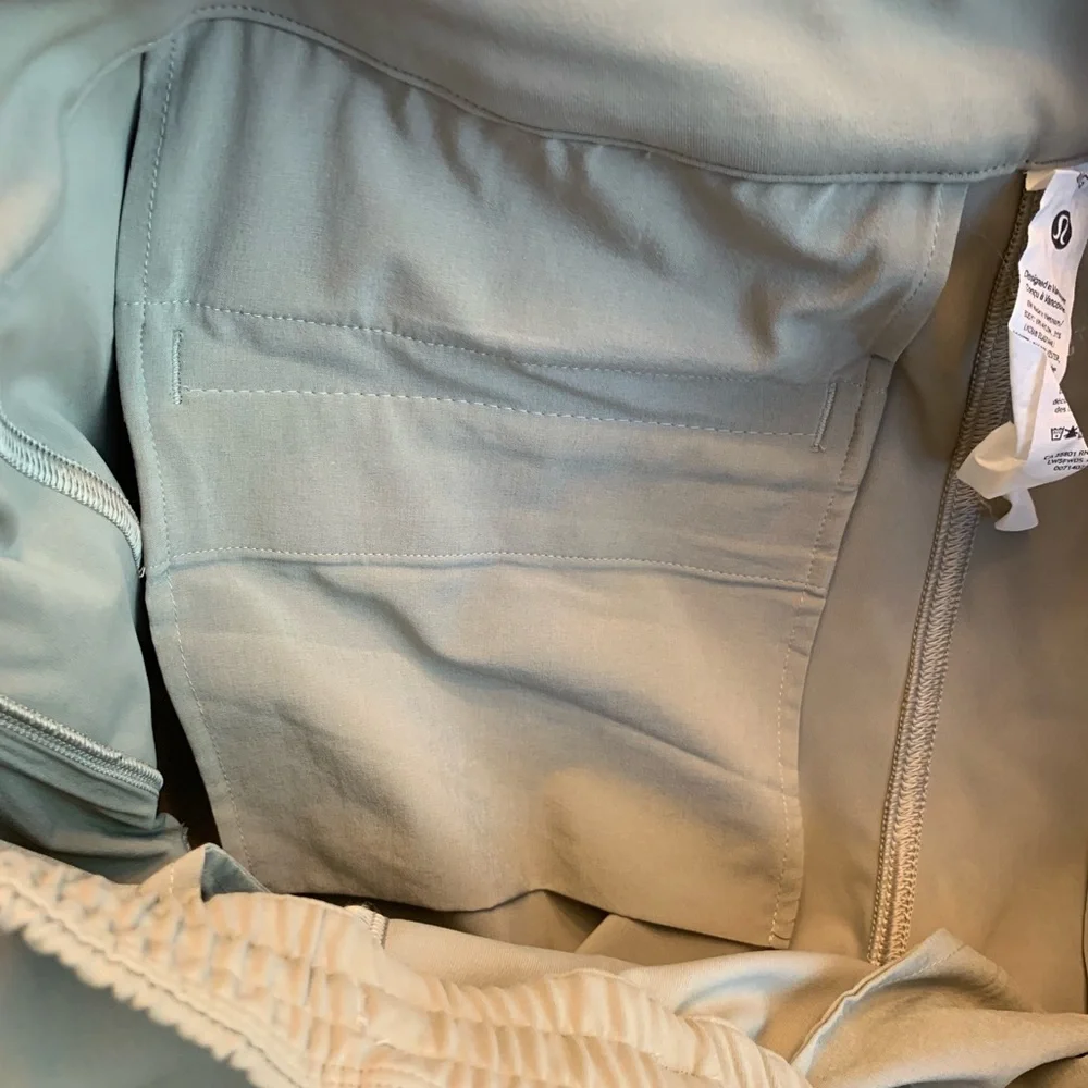 lululemon athletica size large
